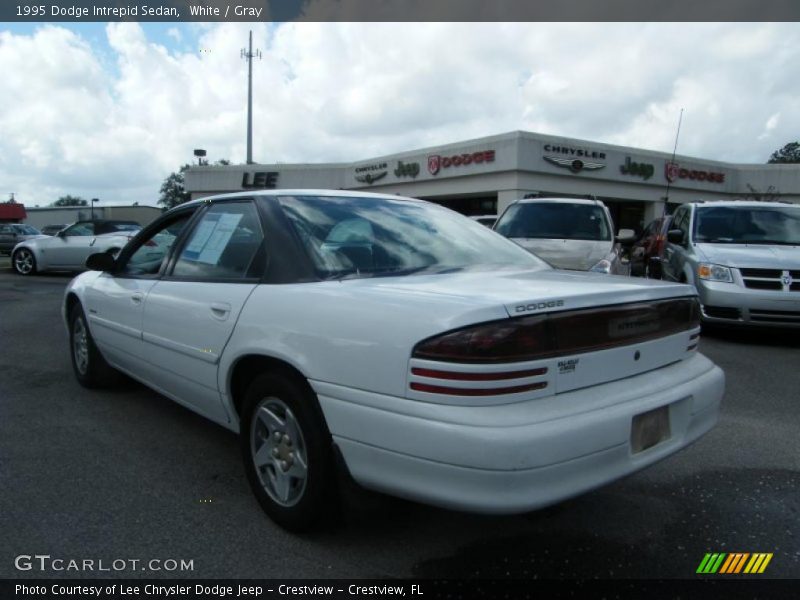 White / Gray 1995 Dodge Intrepid Sedan