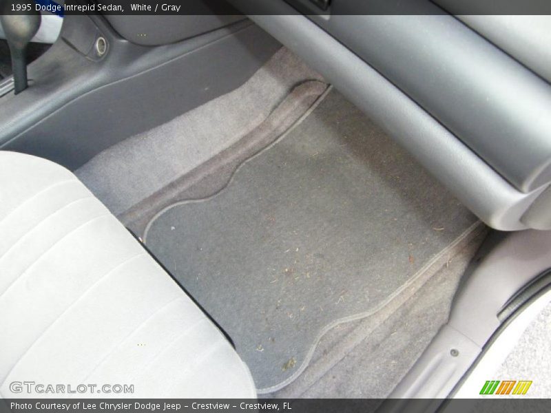 White / Gray 1995 Dodge Intrepid Sedan