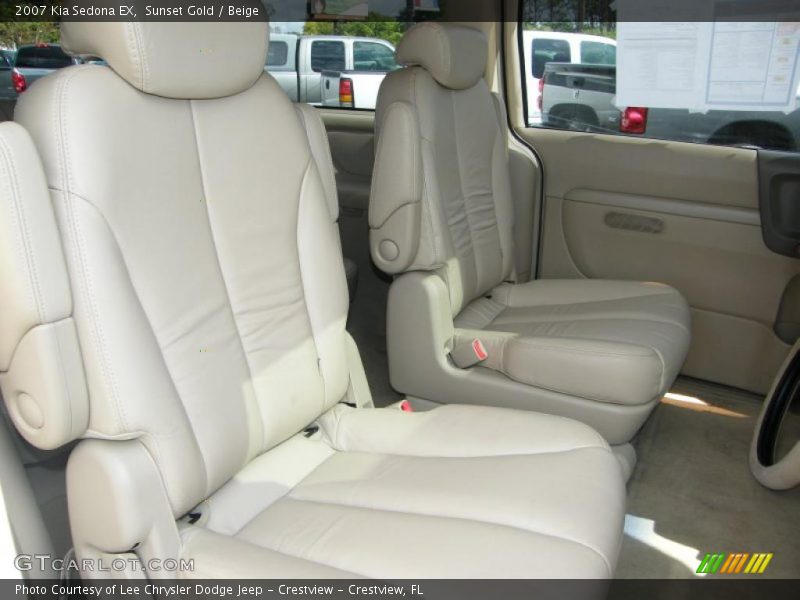 Sunset Gold / Beige 2007 Kia Sedona EX
