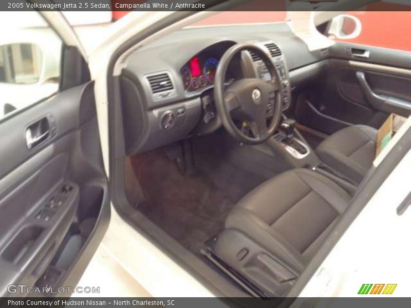 Campanella White / Anthracite 2005 Volkswagen Jetta 2.5 Sedan