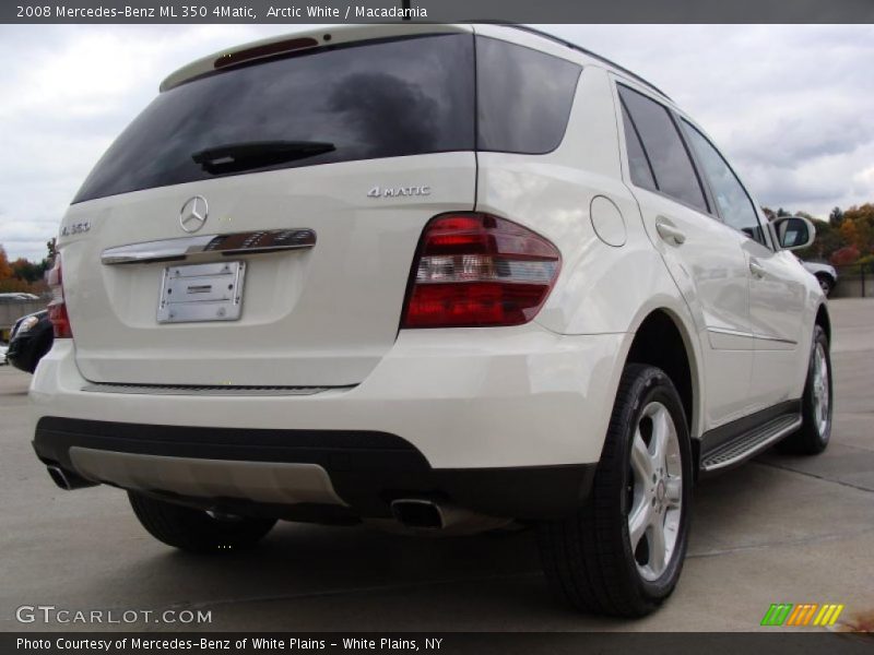 Arctic White / Macadamia 2008 Mercedes-Benz ML 350 4Matic