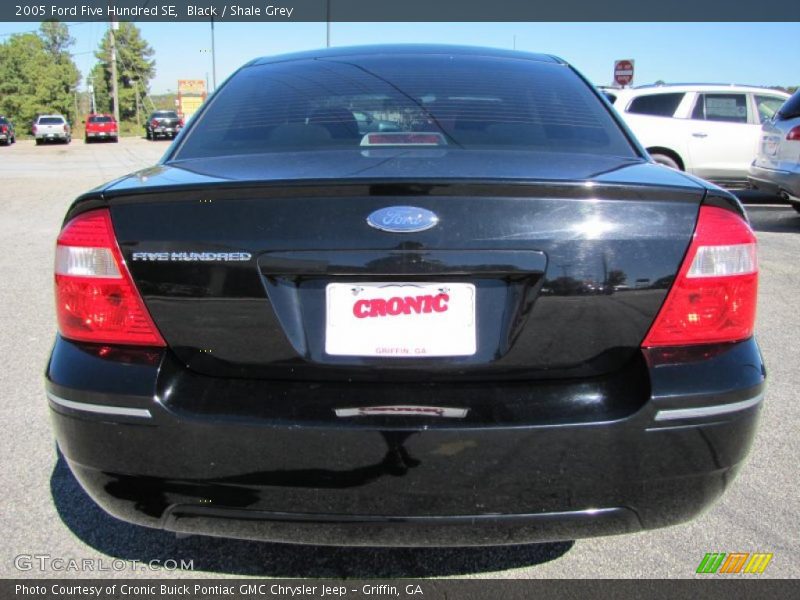 Black / Shale Grey 2005 Ford Five Hundred SE