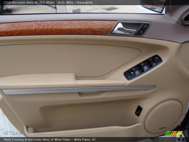 Arctic White / Macadamia 2008 Mercedes-Benz ML 350 4Matic