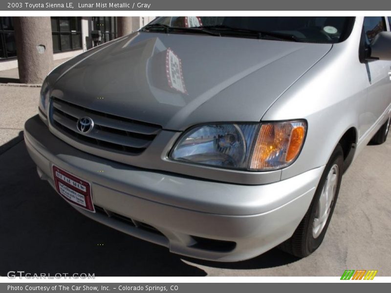 Lunar Mist Metallic / Gray 2003 Toyota Sienna LE
