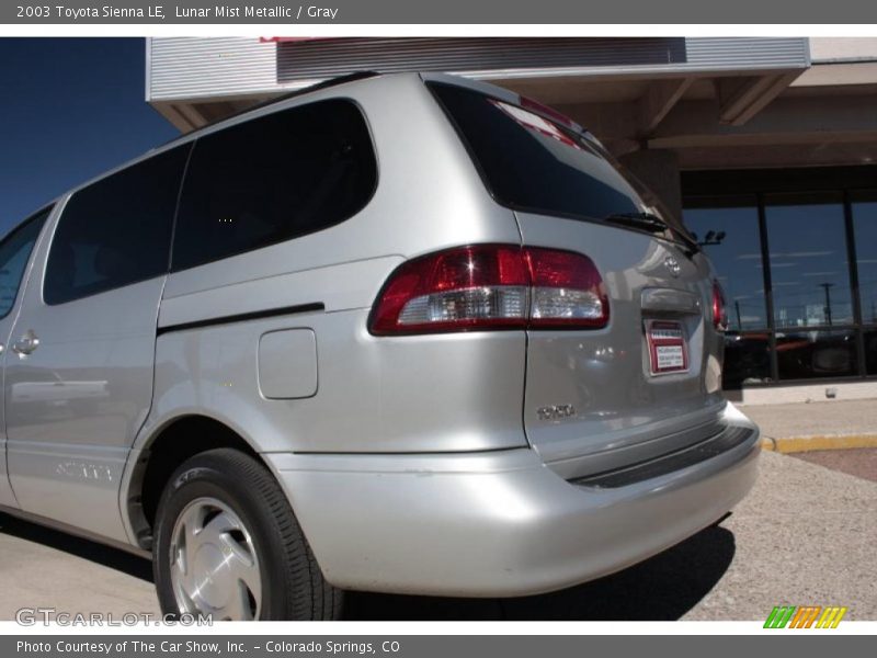 Lunar Mist Metallic / Gray 2003 Toyota Sienna LE