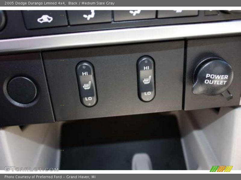 Controls of 2005 Durango Limited 4x4