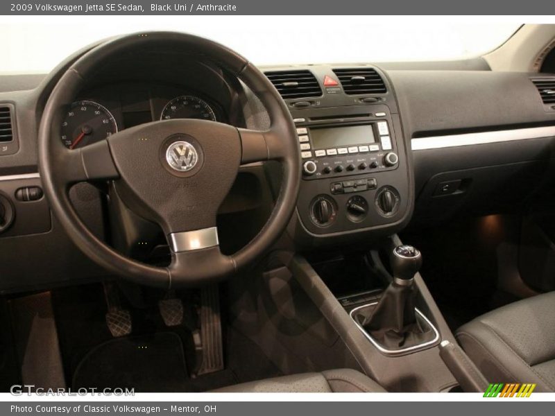 Black Uni / Anthracite 2009 Volkswagen Jetta SE Sedan