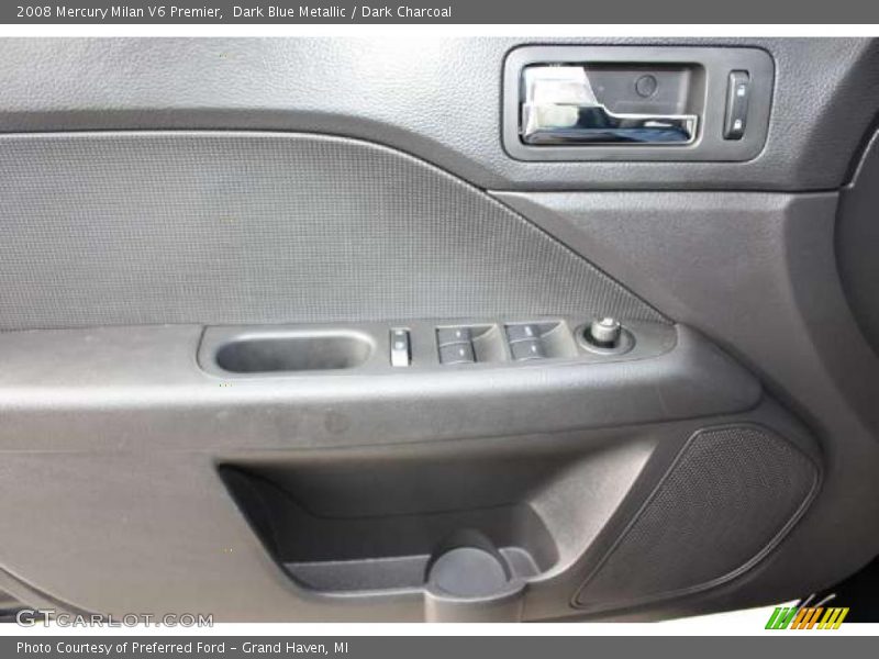 Door Panel of 2008 Milan V6 Premier