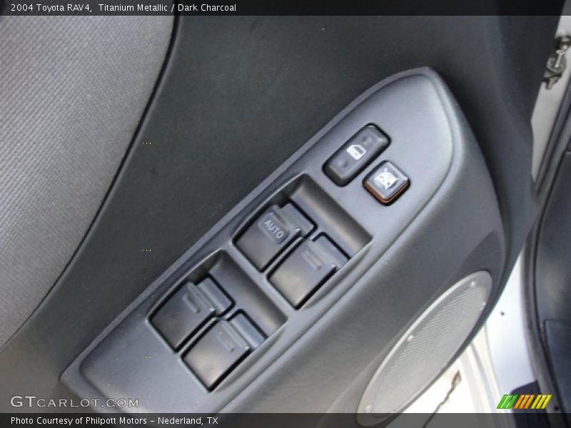Titanium Metallic / Dark Charcoal 2004 Toyota RAV4