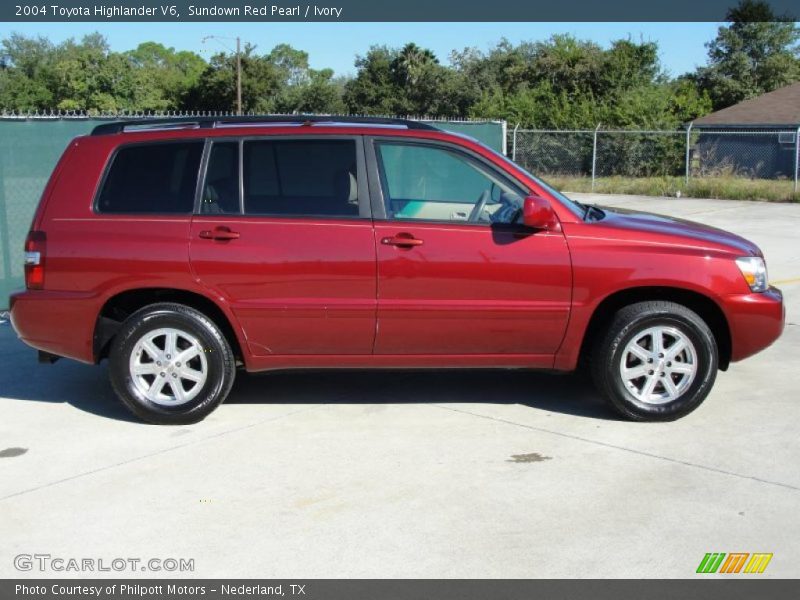 Sundown Red Pearl / Ivory 2004 Toyota Highlander V6