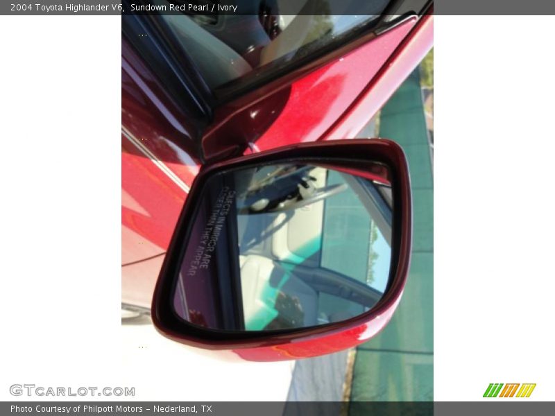 Sundown Red Pearl / Ivory 2004 Toyota Highlander V6