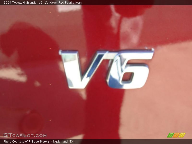 Sundown Red Pearl / Ivory 2004 Toyota Highlander V6