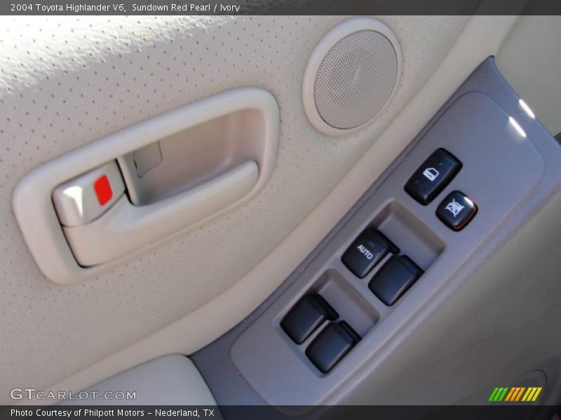 Sundown Red Pearl / Ivory 2004 Toyota Highlander V6