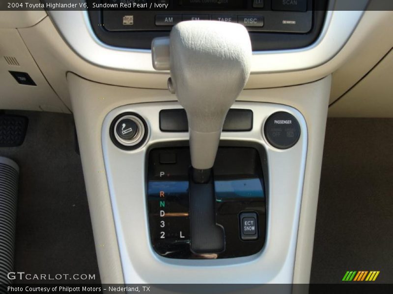 Sundown Red Pearl / Ivory 2004 Toyota Highlander V6