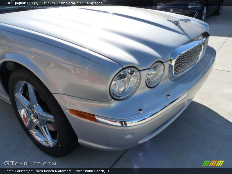 Platinum Silver Metallic / Champagne 2006 Jaguar XJ XJ8