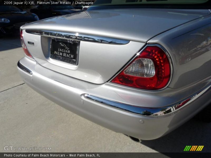 Platinum Silver Metallic / Champagne 2006 Jaguar XJ XJ8