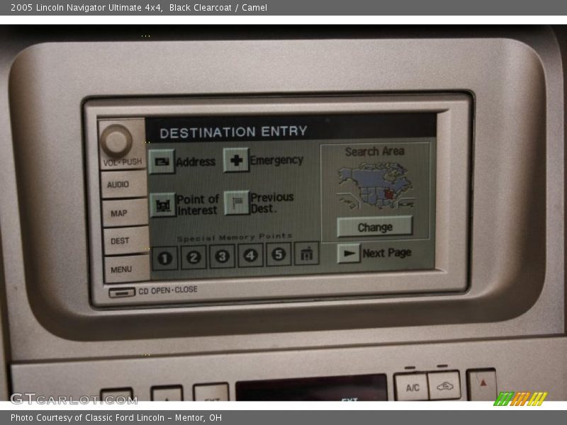Controls of 2005 Navigator Ultimate 4x4