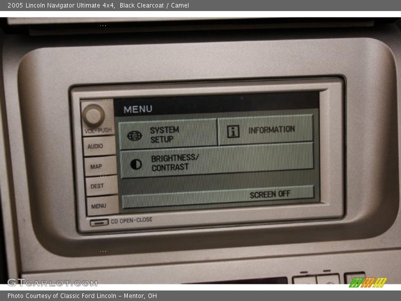Controls of 2005 Navigator Ultimate 4x4