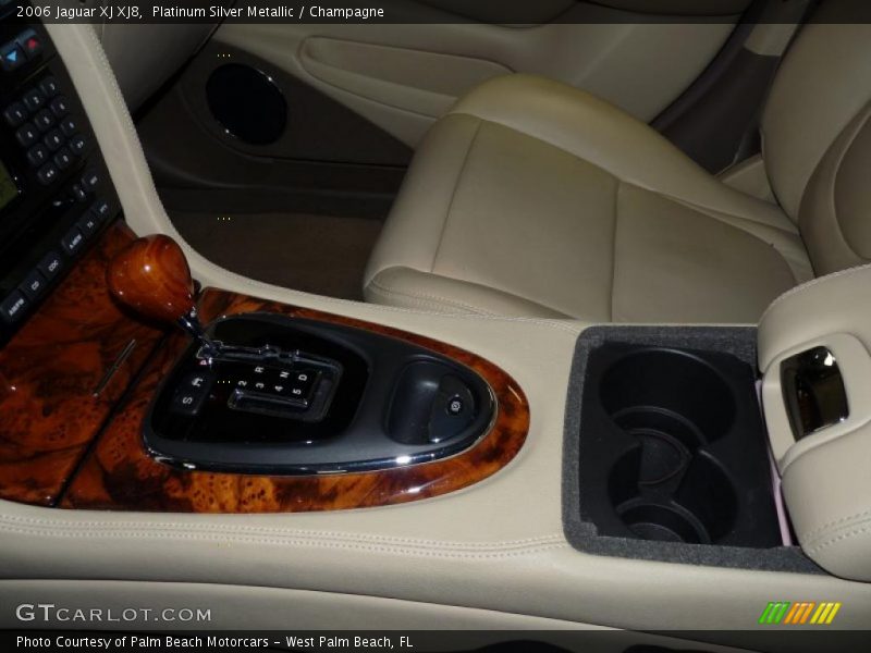 Controls of 2006 XJ XJ8