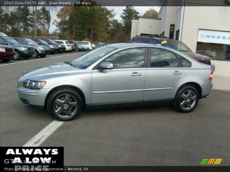 Silver Metallic / Off-Black 2007 Volvo S40 T5 AWD