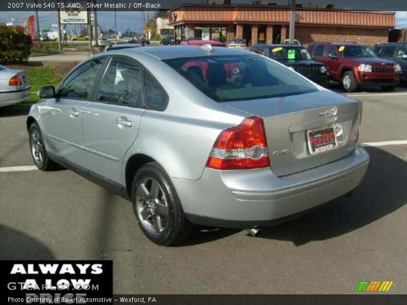 Silver Metallic / Off-Black 2007 Volvo S40 T5 AWD