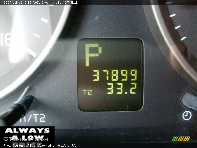 Silver Metallic / Off-Black 2007 Volvo S40 T5 AWD