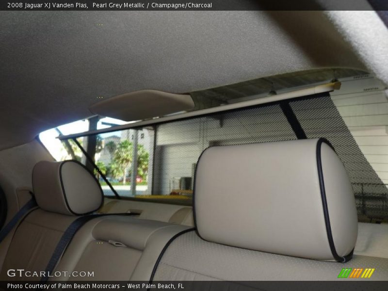  2008 XJ Vanden Plas Champagne/Charcoal Interior