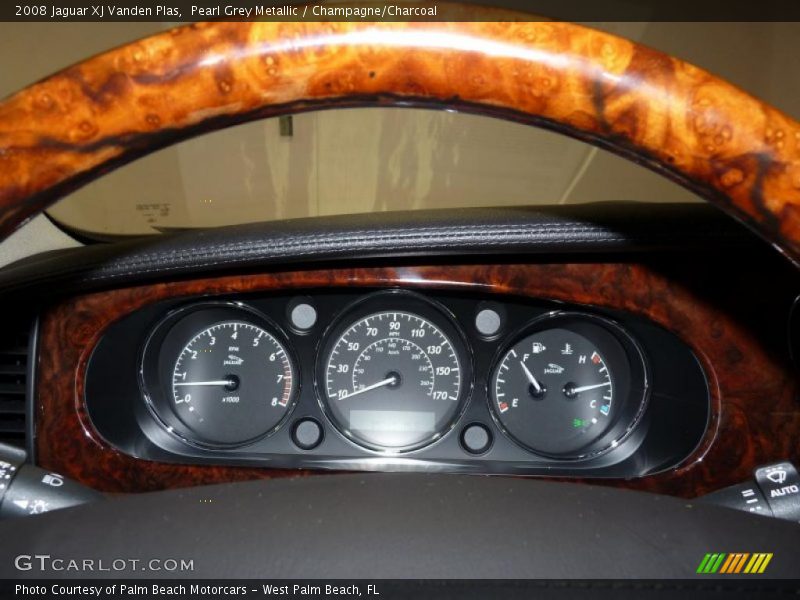  2008 XJ Vanden Plas Vanden Plas Gauges
