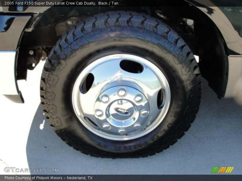  2005 F350 Super Duty Lariat Crew Cab Dually Wheel