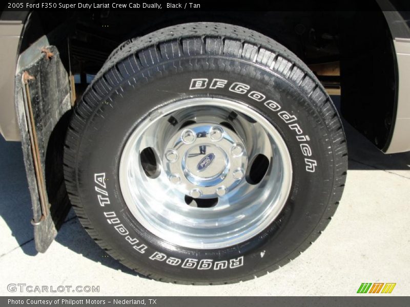  2005 F350 Super Duty Lariat Crew Cab Dually Wheel