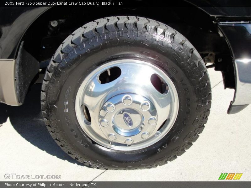  2005 F350 Super Duty Lariat Crew Cab Dually Wheel