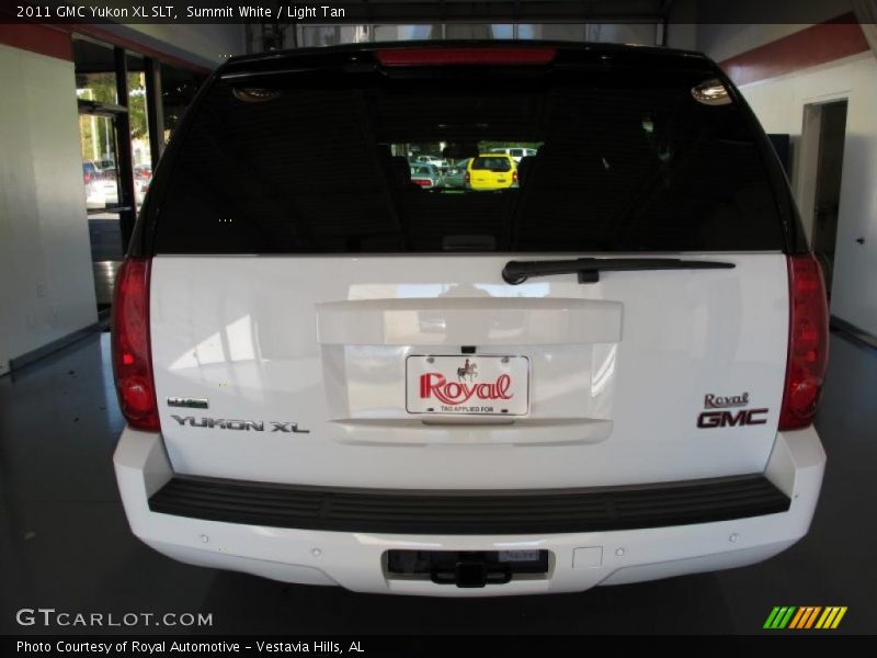 Summit White / Light Tan 2011 GMC Yukon XL SLT