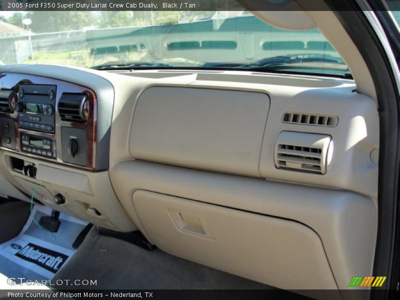 Black / Tan 2005 Ford F350 Super Duty Lariat Crew Cab Dually