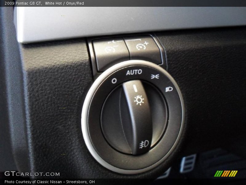 Controls of 2009 G8 GT