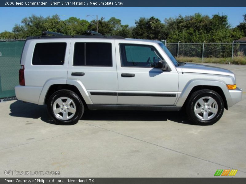 Bright Silver Metallic / Medium Slate Gray 2006 Jeep Commander
