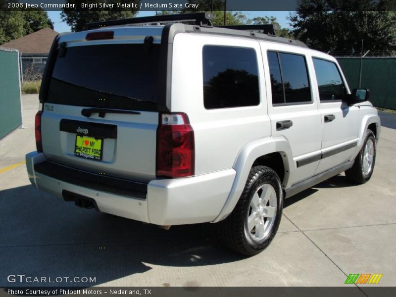 Bright Silver Metallic / Medium Slate Gray 2006 Jeep Commander