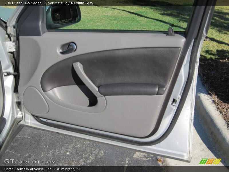 Silver Metallic / Medium Gray 2001 Saab 9-5 Sedan