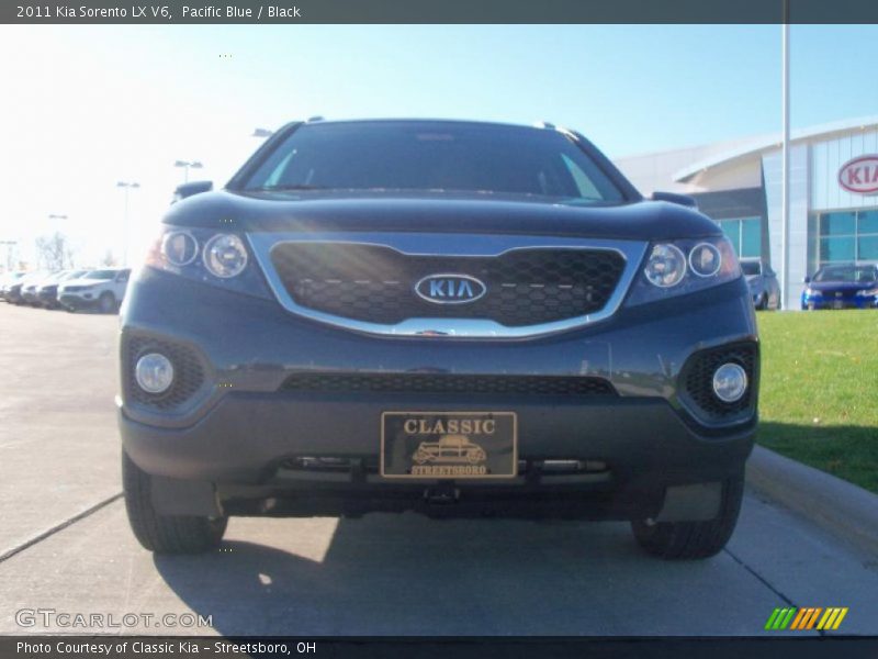 Pacific Blue / Black 2011 Kia Sorento LX V6