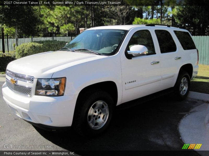 Summit White / Dark Titanium/Light Titanium 2007 Chevrolet Tahoe LT 4x4