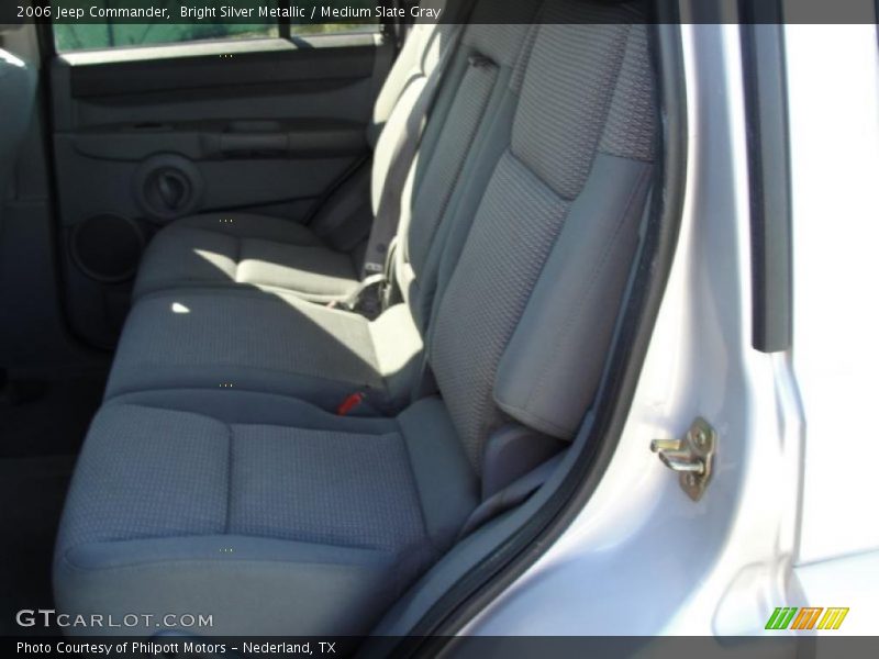 Bright Silver Metallic / Medium Slate Gray 2006 Jeep Commander