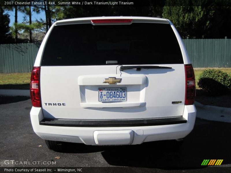 Summit White / Dark Titanium/Light Titanium 2007 Chevrolet Tahoe LT 4x4
