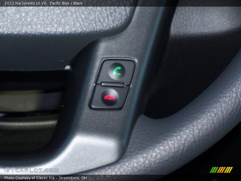 Pacific Blue / Black 2011 Kia Sorento LX V6