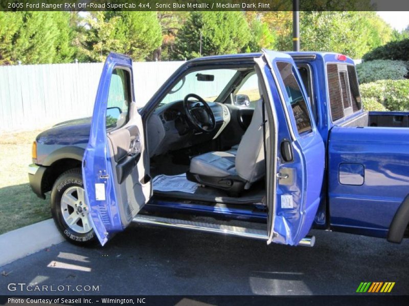 Sonic Blue Metallic / Medium Dark Flint 2005 Ford Ranger FX4 Off-Road SuperCab 4x4
