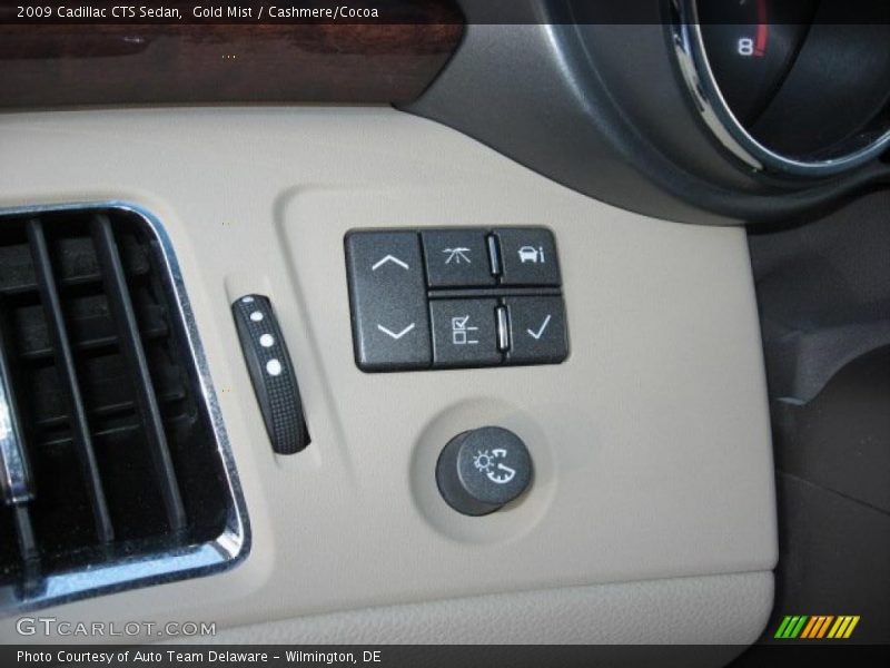 Gold Mist / Cashmere/Cocoa 2009 Cadillac CTS Sedan