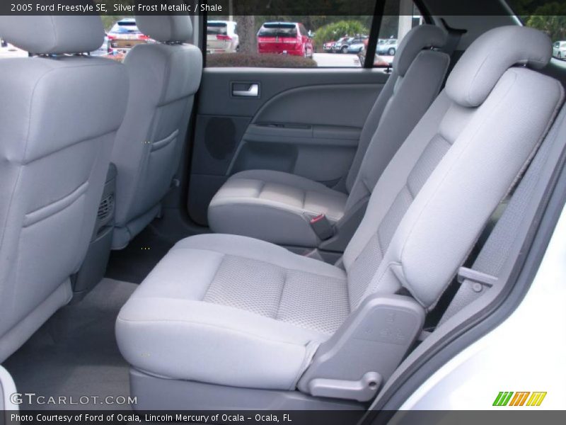  2005 Freestyle SE Shale Interior