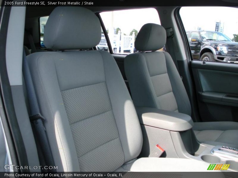 Silver Frost Metallic / Shale 2005 Ford Freestyle SE