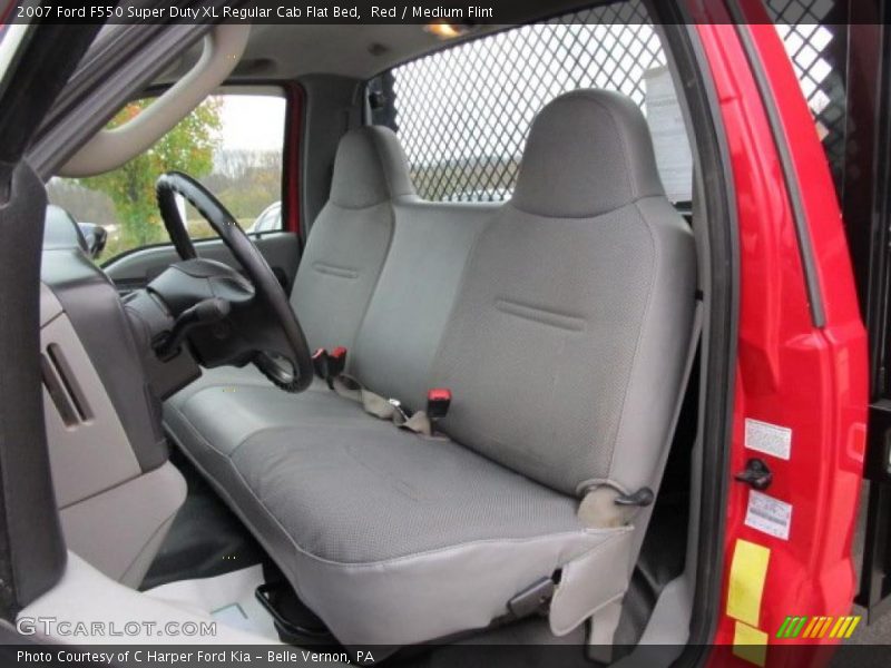  2007 F550 Super Duty XL Regular Cab Flat Bed Medium Flint Interior