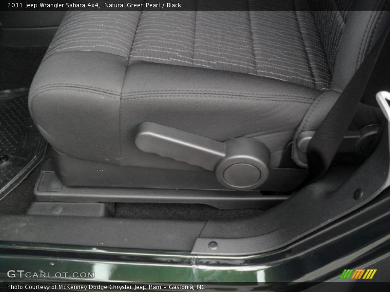 Natural Green Pearl / Black 2011 Jeep Wrangler Sahara 4x4