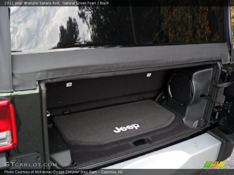 Natural Green Pearl / Black 2011 Jeep Wrangler Sahara 4x4