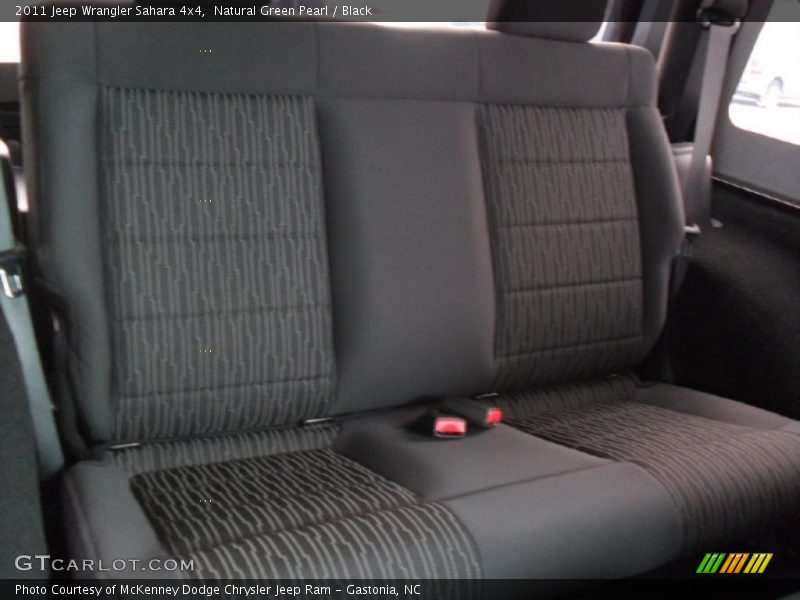 Natural Green Pearl / Black 2011 Jeep Wrangler Sahara 4x4